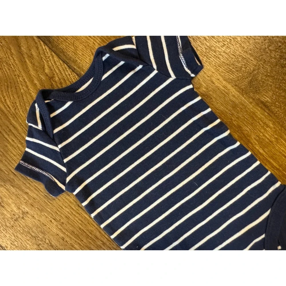 Carters Baby Boy 3 Months Bodysuits Lot Outfit Clothes Short Sleeved Shirts Dino
